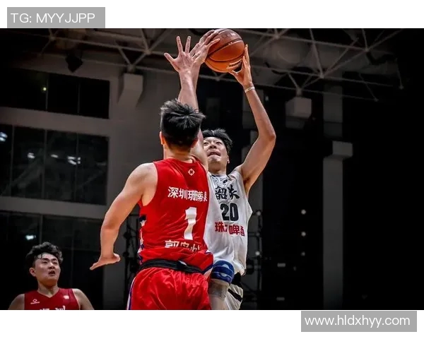 深圳篮球队荣登篮球团队协作排行榜第二名展现卓越团队精神与实力